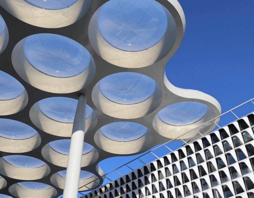 Iconische paraplu station Utrecht, afgedicht met Triflex ProDetail